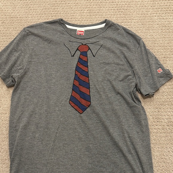 HOMAGE Other - HOMAGE Gray T-Shirt with Red and Blue Tie Graphic